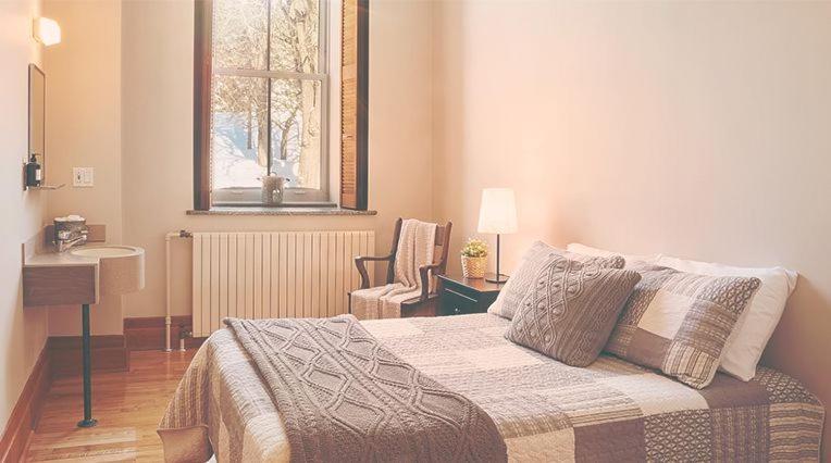 Auberge De L'Abbaye D'Oka ภายนอก รูปภาพ